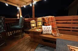 Patti's Place ( POOL | Sleeps 9)