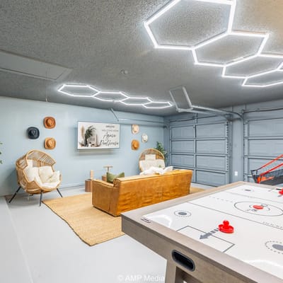 Private Pool + Game Room | 10 Min to ACU